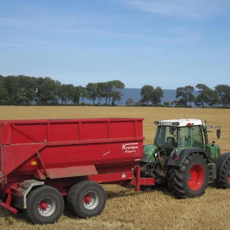 Ferienbauernhof Liesenberg Meerblickhaus Ostseebrise *